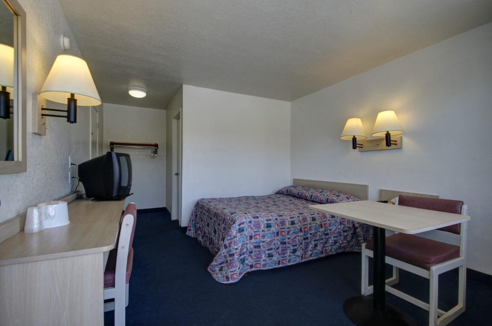 salt lake city motel six