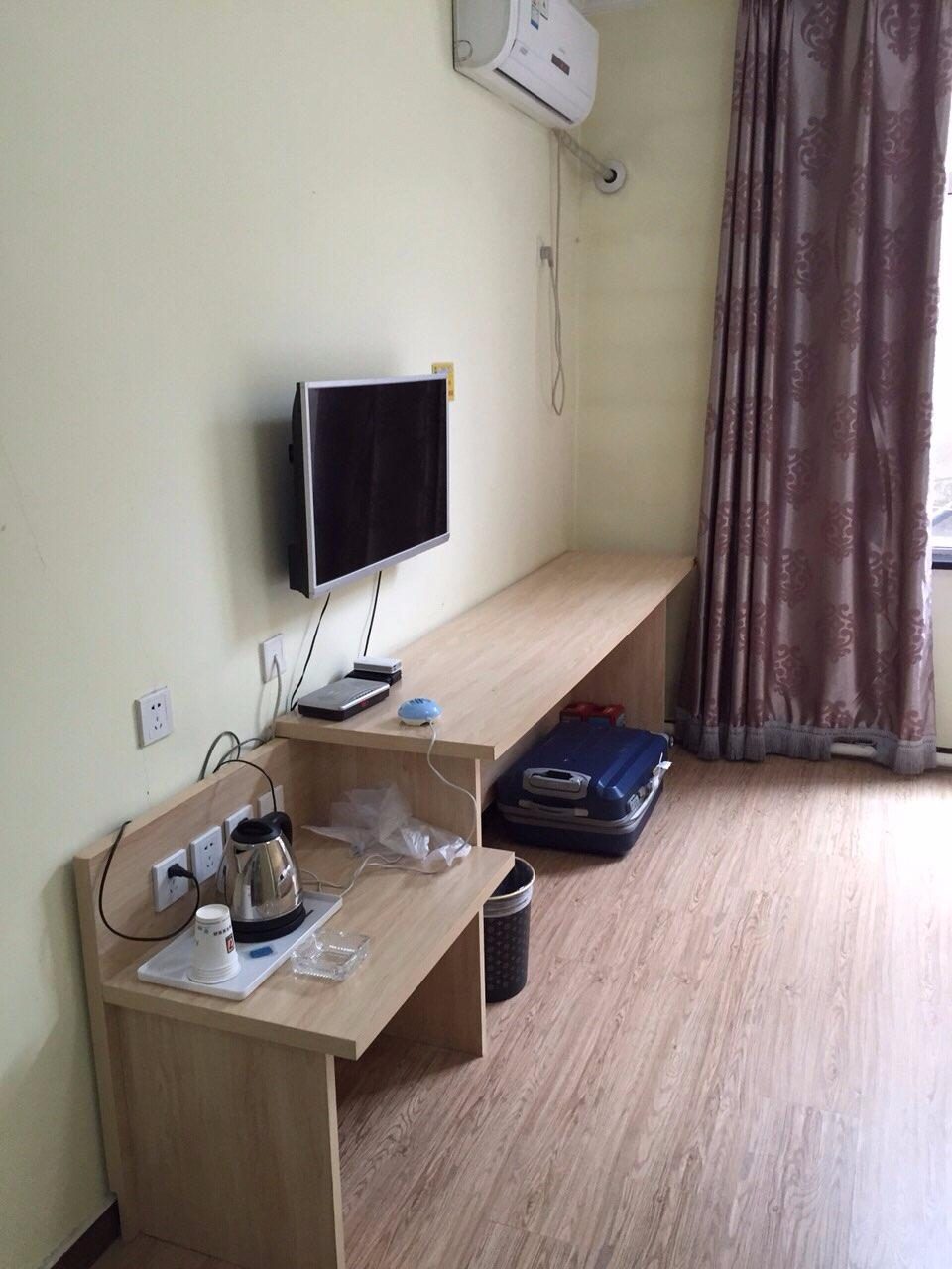 7 Days Inn Guiyang Huaxi Admin Center