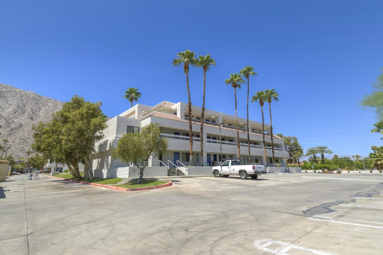 motel 6 palm springs downtown hotel palm springs