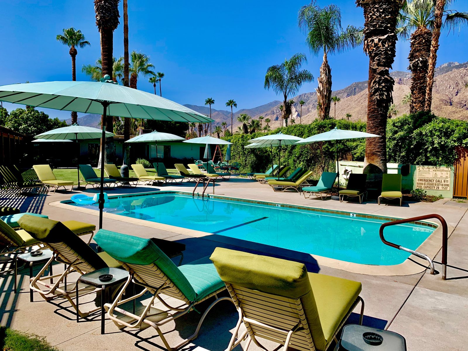 atrium mirage vista grande hotel palm springs