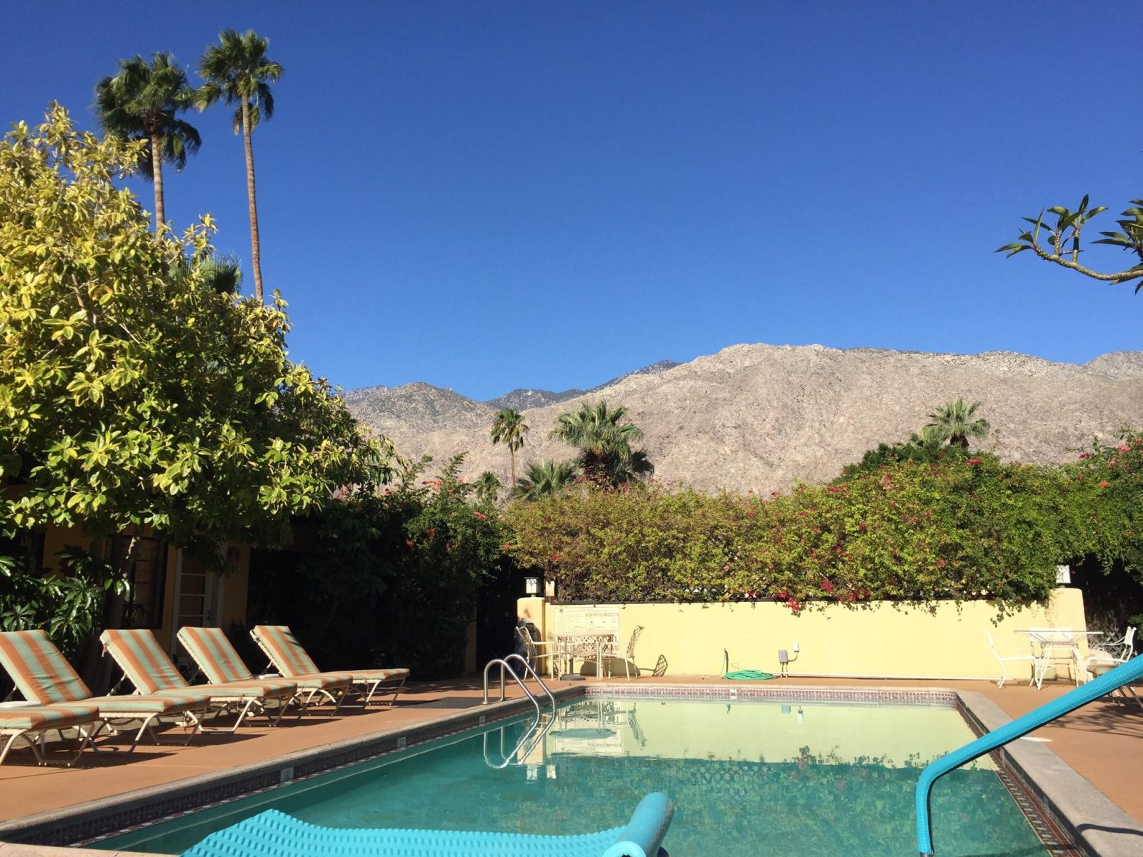 atrium mirage vista grande hotel palm springs