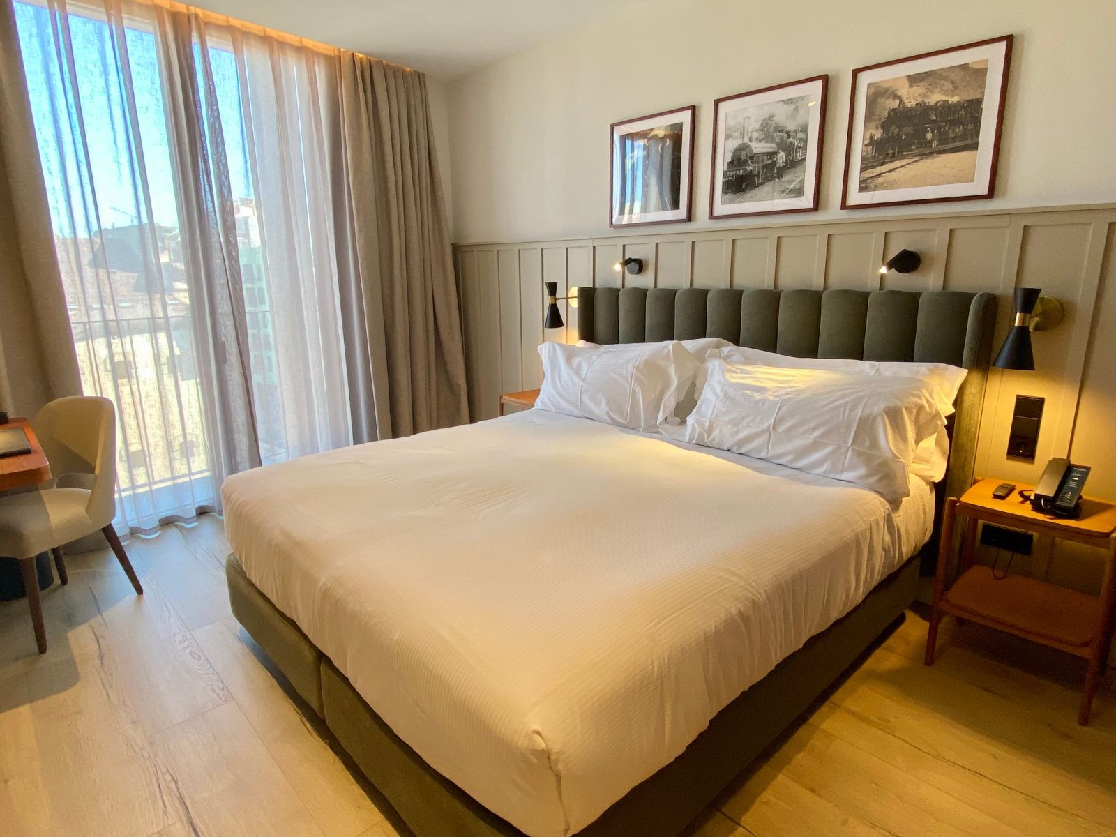 Via Sants Hotel Barcelona Tapestry Collection by Hilton