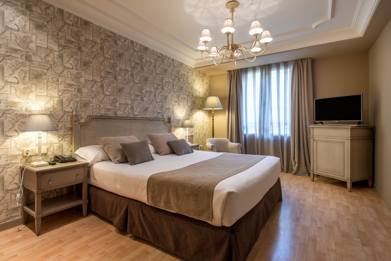 vincci lys hotel valencia
