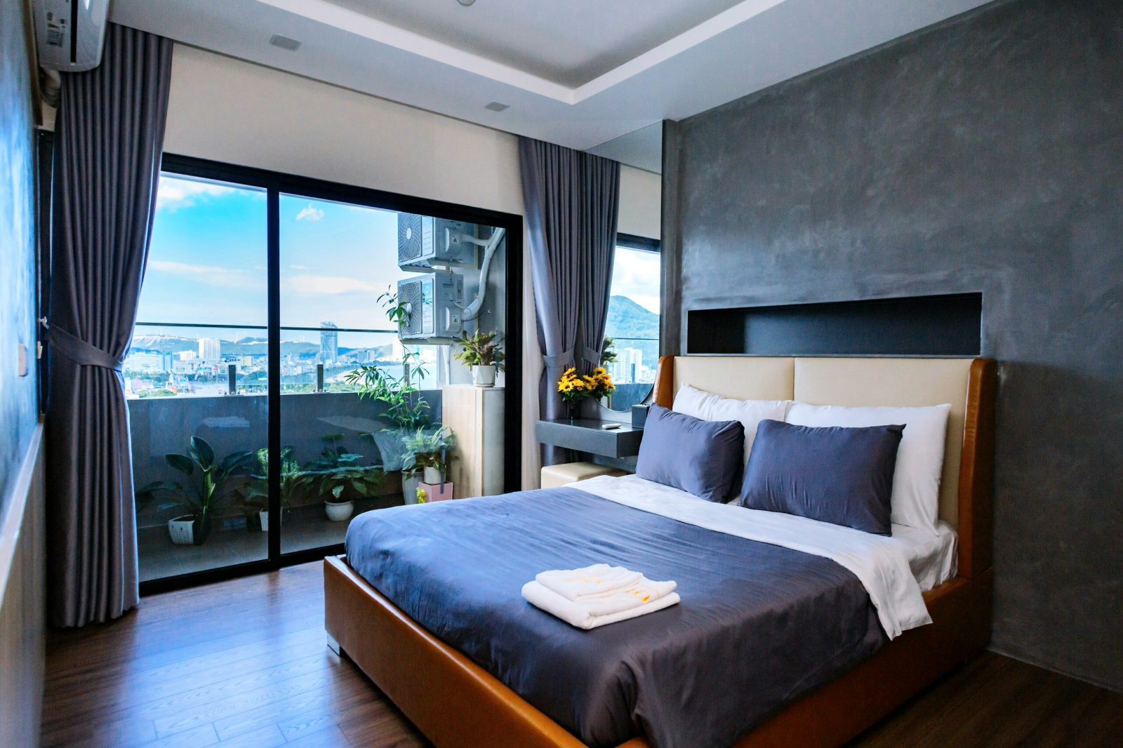 FLC Sear Tower Quy Nhon Condotel - Chang House