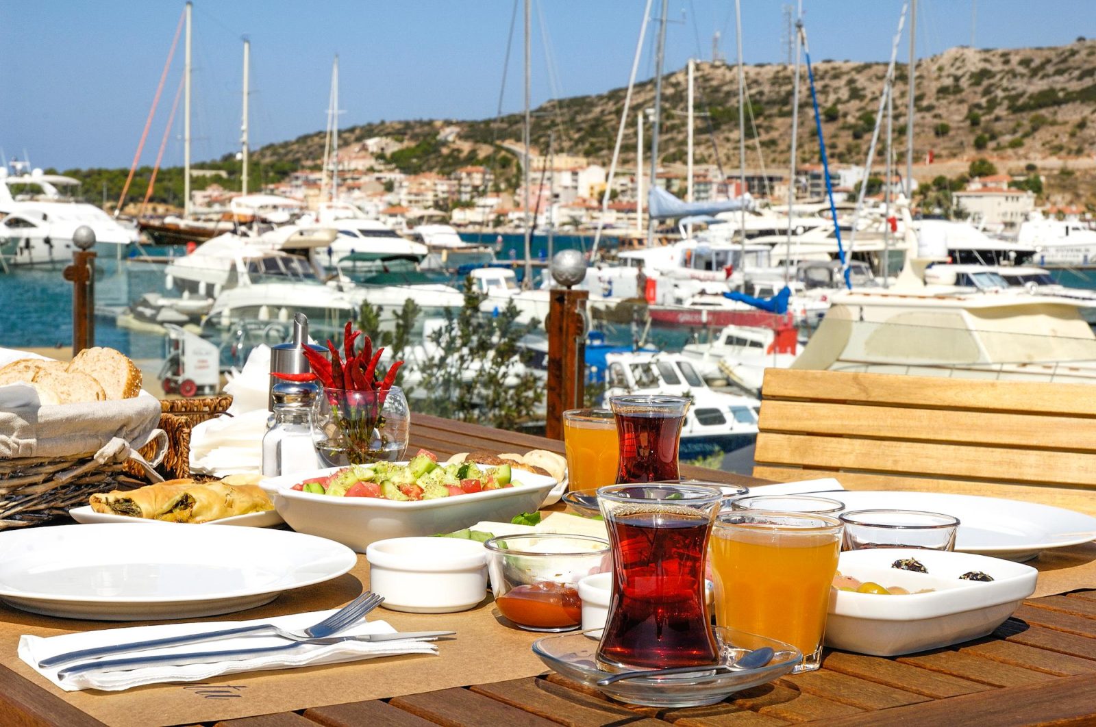 Cesme Marina Konukevi