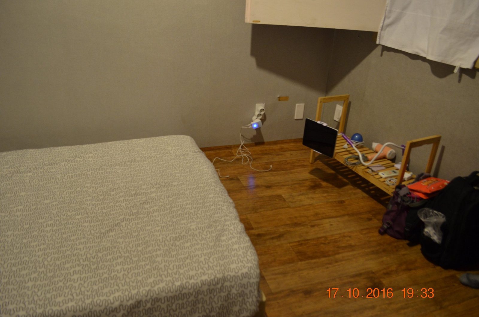 Backpackers in Jeju