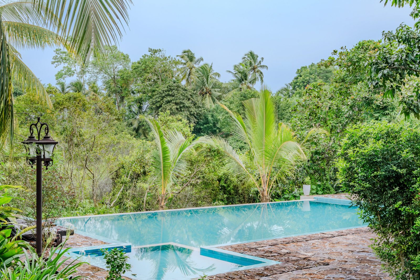 Serenity Boutique Unawatuna