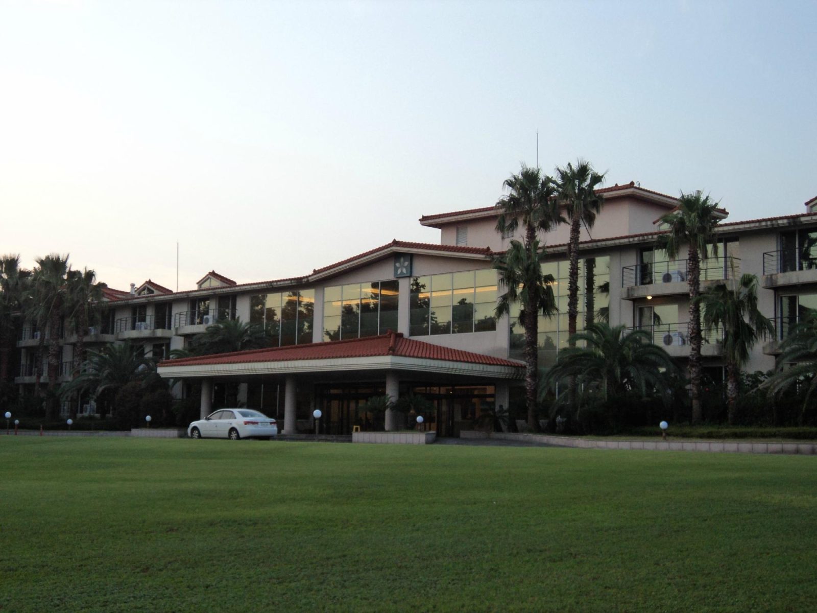 Lake Hills Jeju Resort