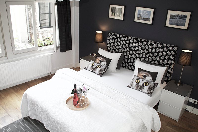 Velvet Amsterdam Bed and Breakfast
