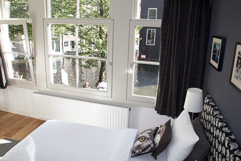 Velvet Amsterdam Bed and Breakfast