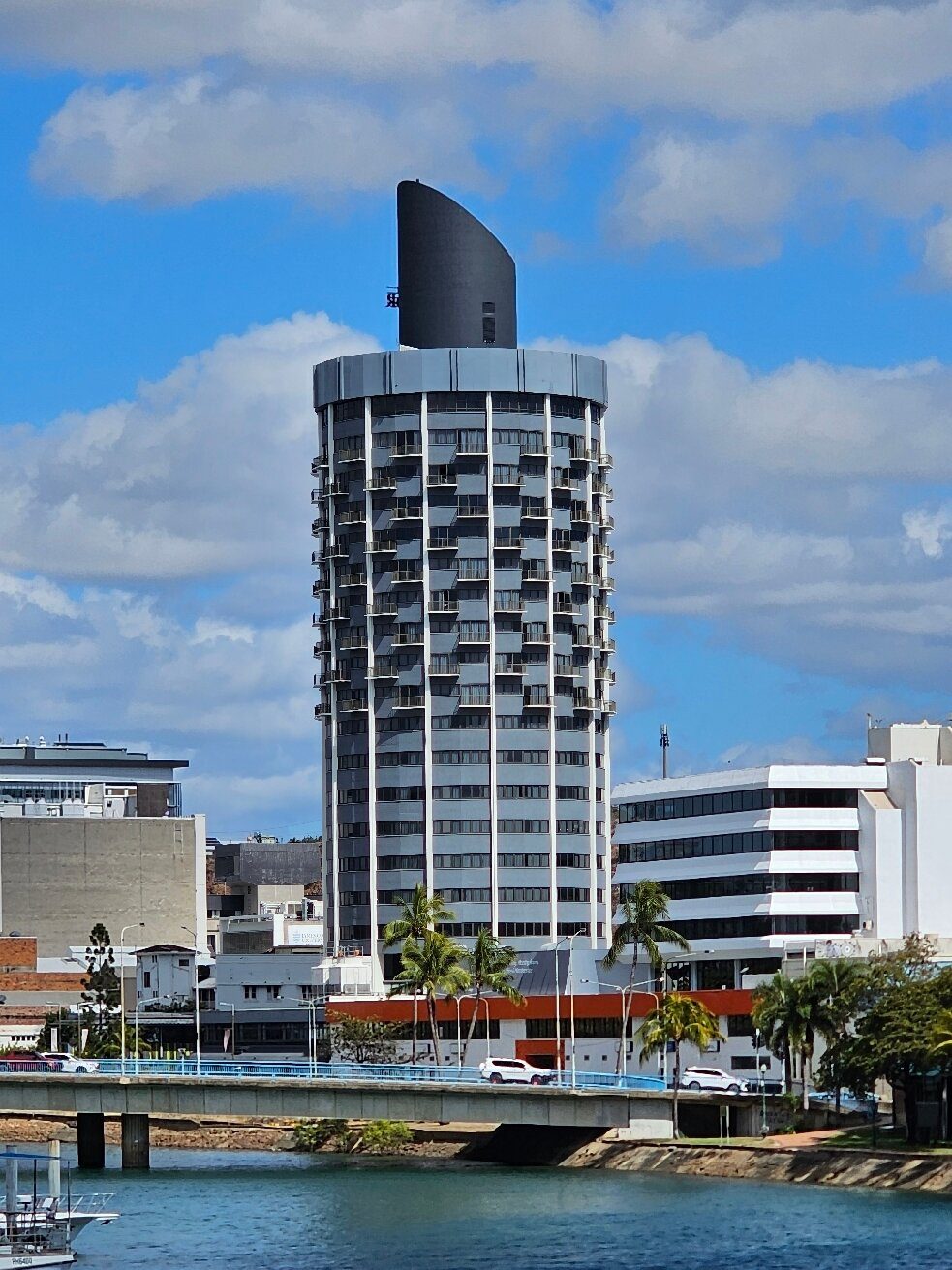 townsville holiday inn