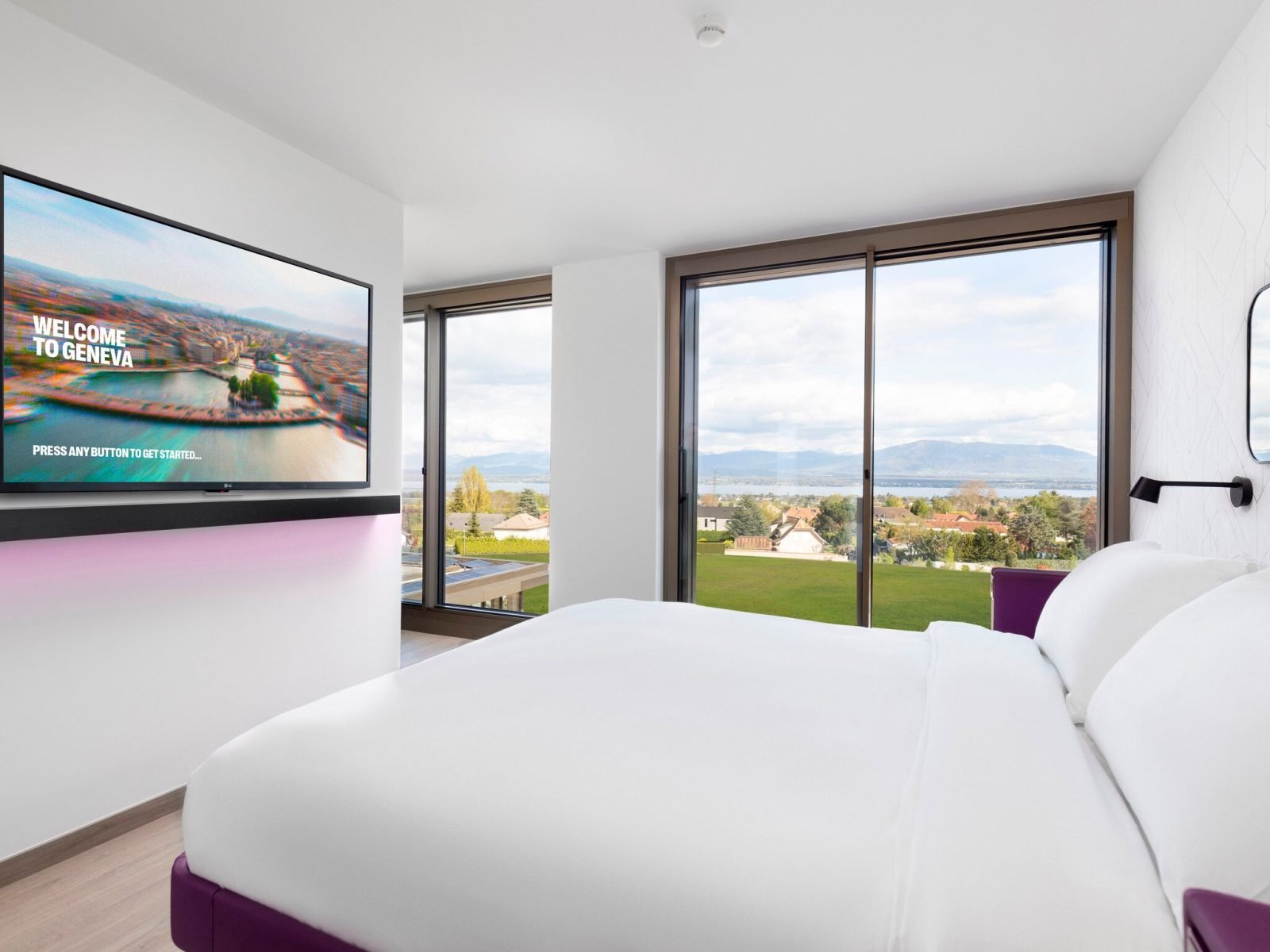 Yotel Geneva Lake