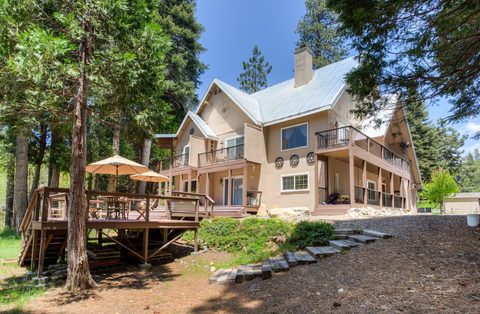 yosemite big creek hotel fish camp