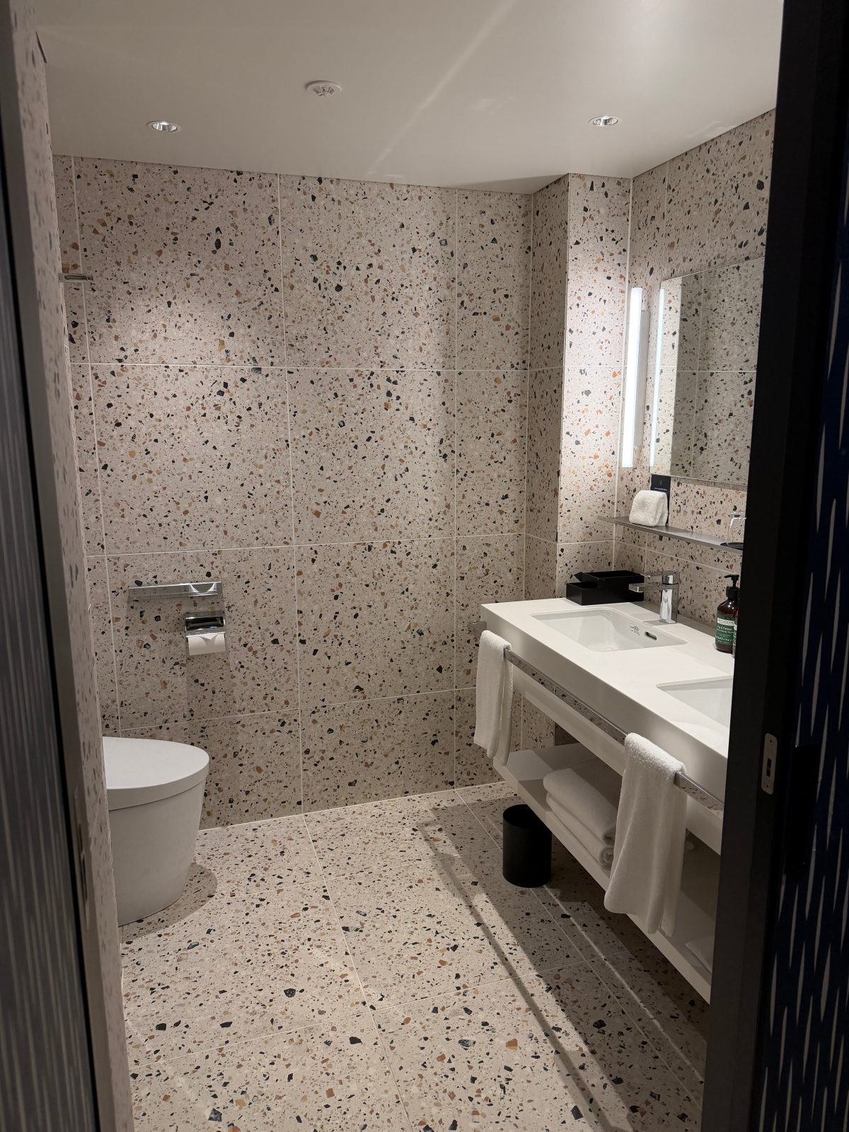voco Osaka Central by IHG