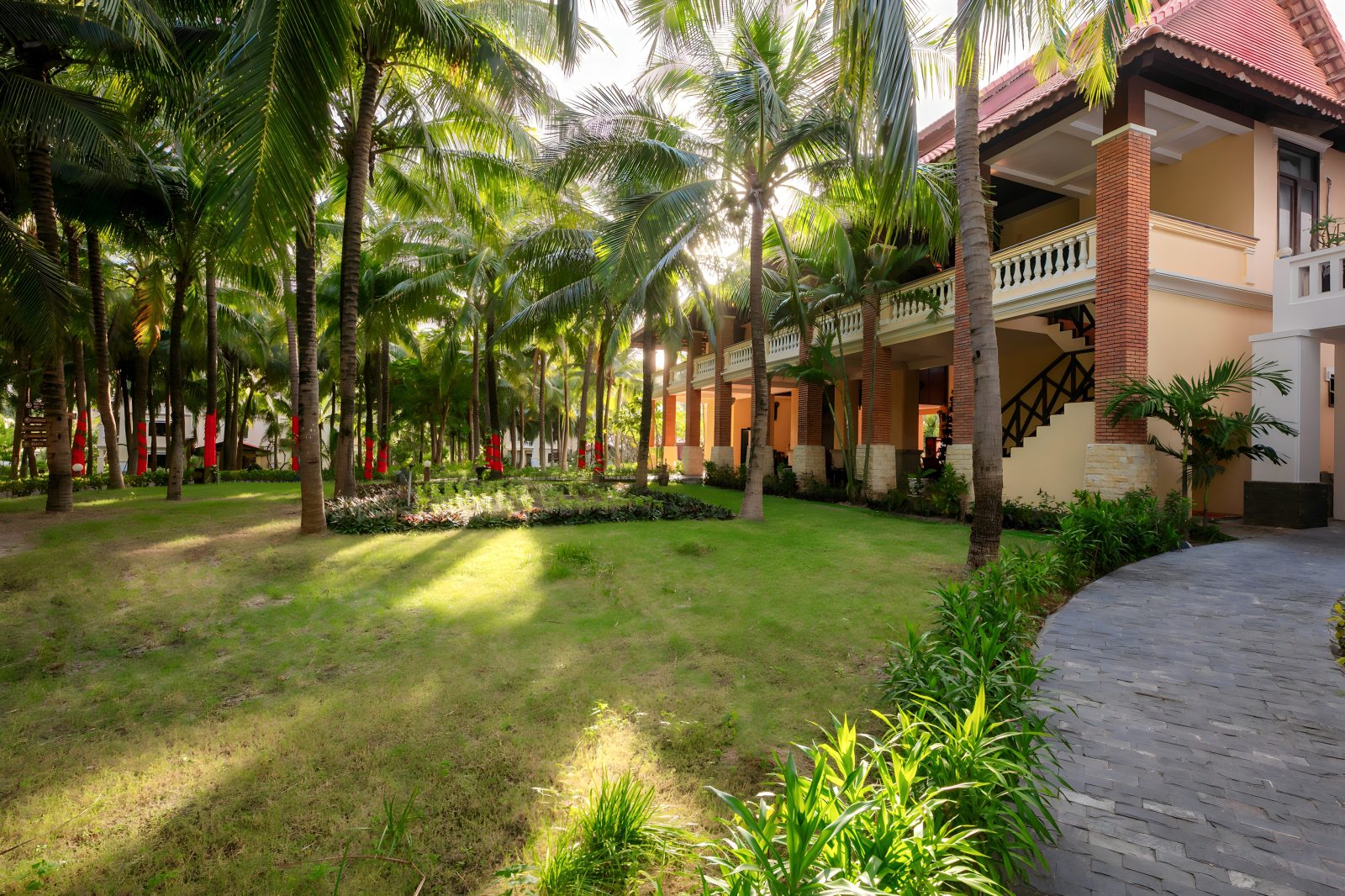 Sea Lion Beach Resort Mui Ne