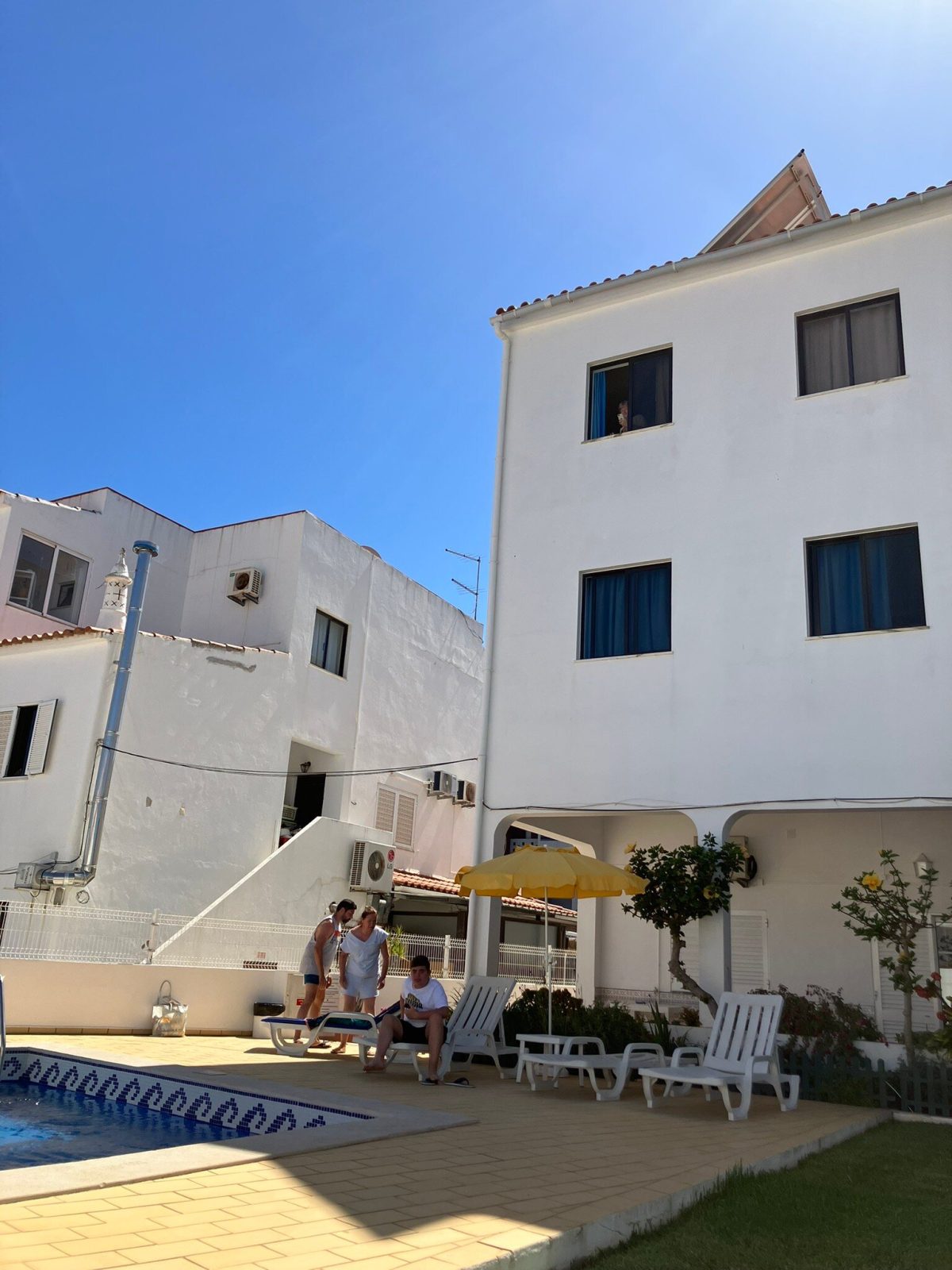 Carruna Apartments