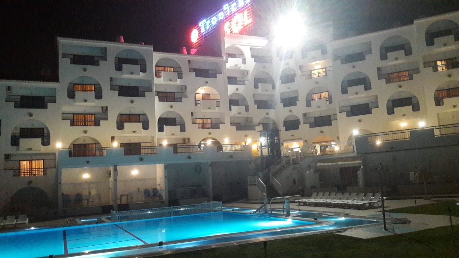 tropical sol albufeira