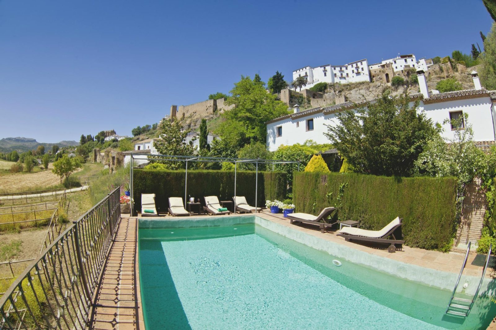 Hotel Alavera de los Baños