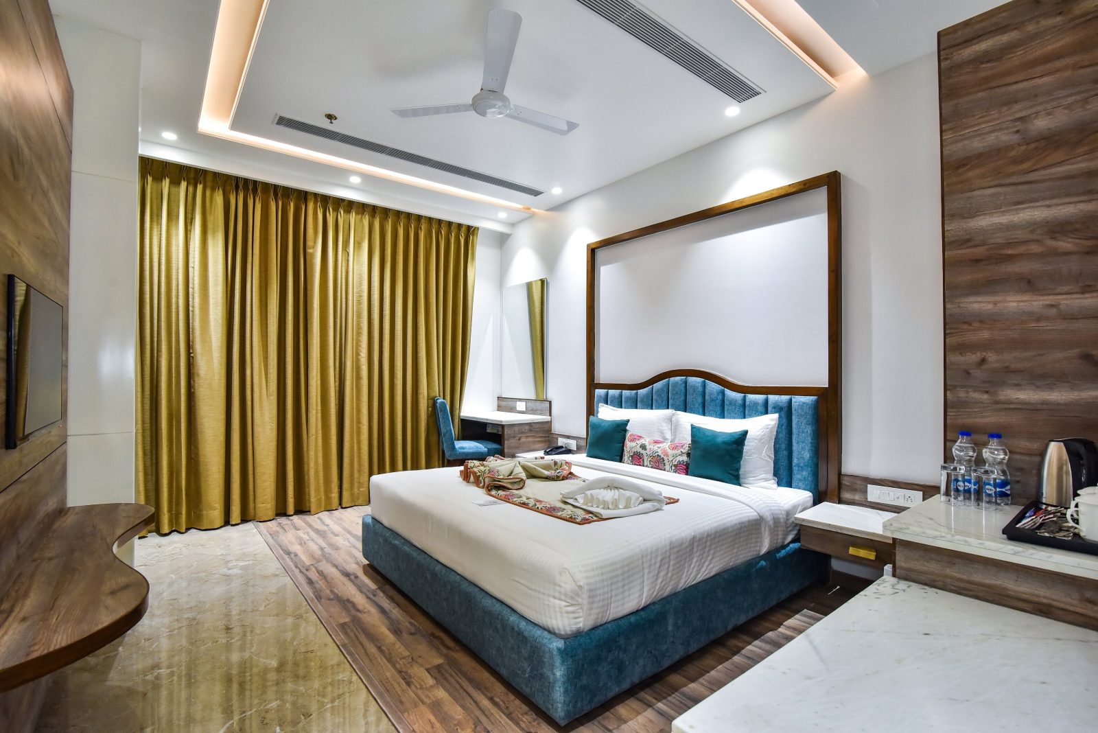 Weldone Hotel