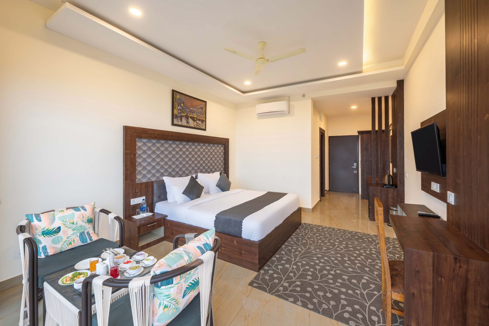 Stone Wood Hotel Dharamshala
