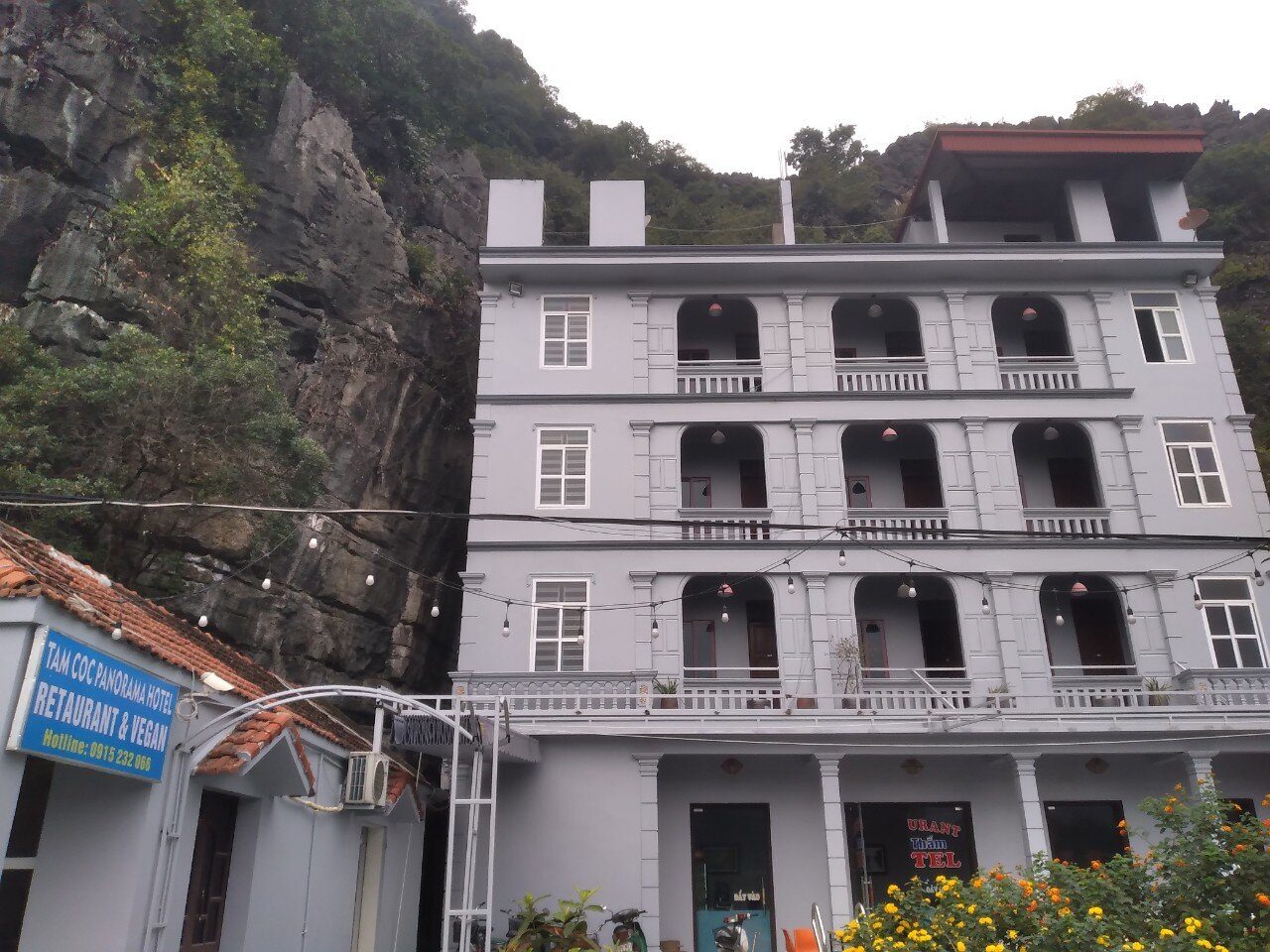 Tam Coc Panorama Hotel Restaurant and Vegan