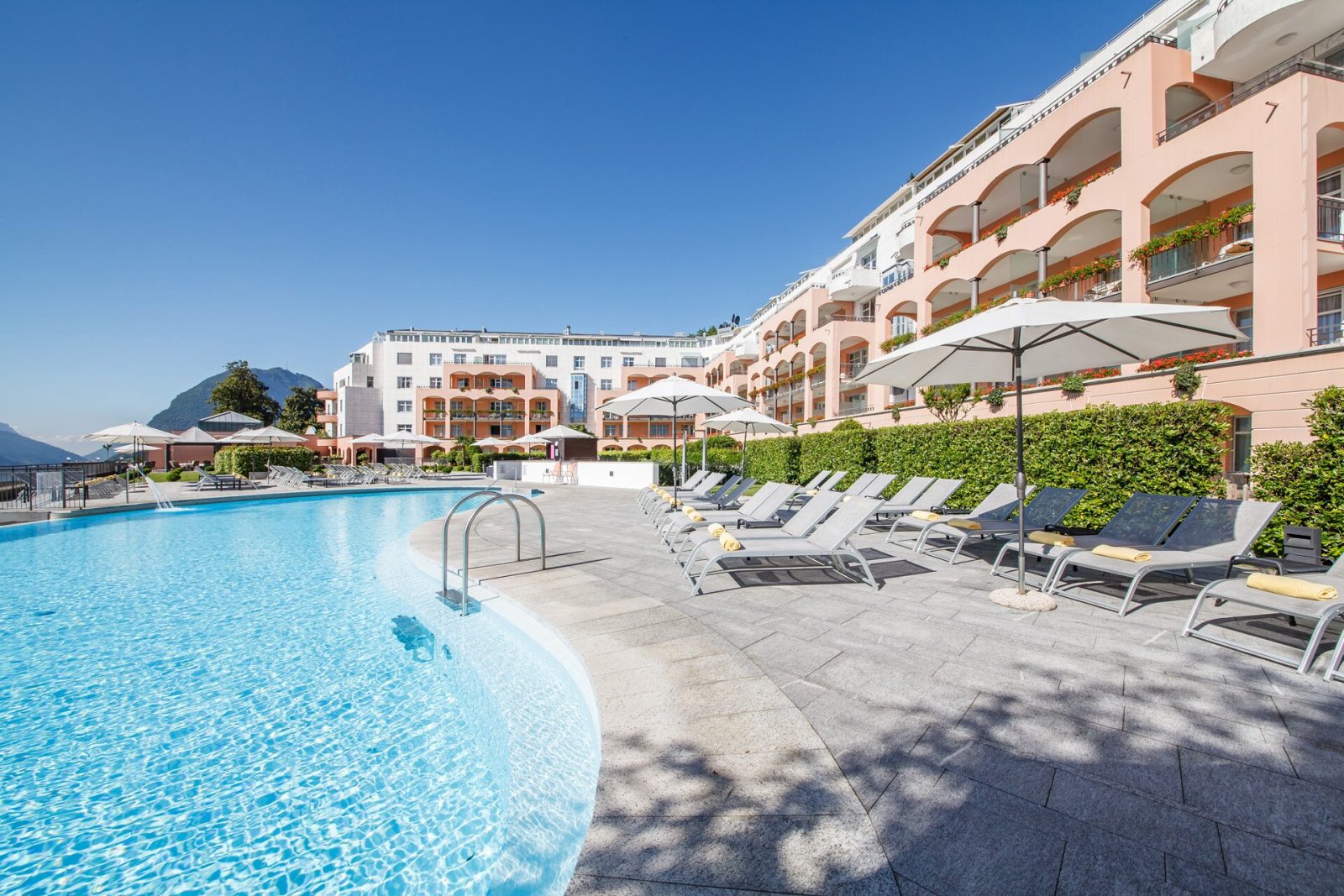 hotel sassa and residence