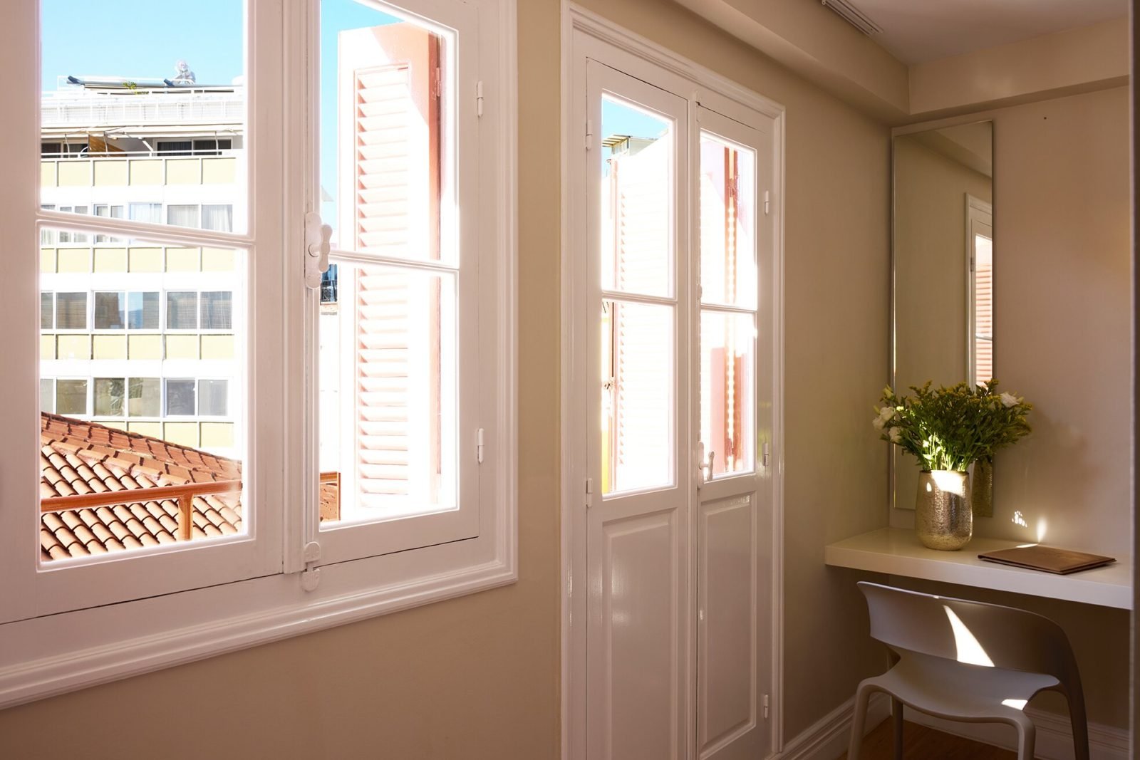 Vrachos Athens Suites