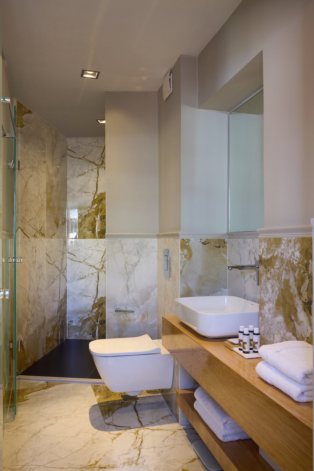 Vrachos Athens Suites