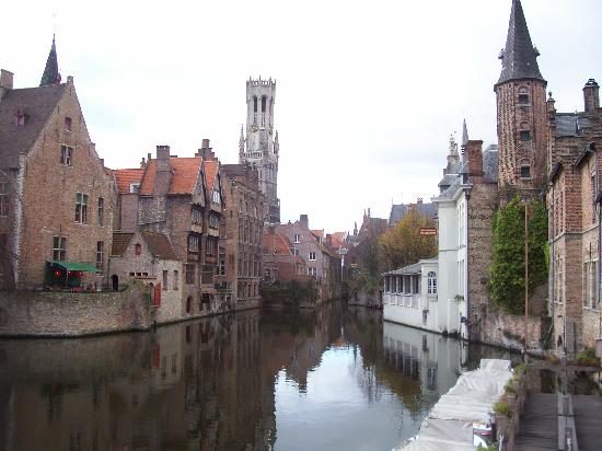de tassche hotel