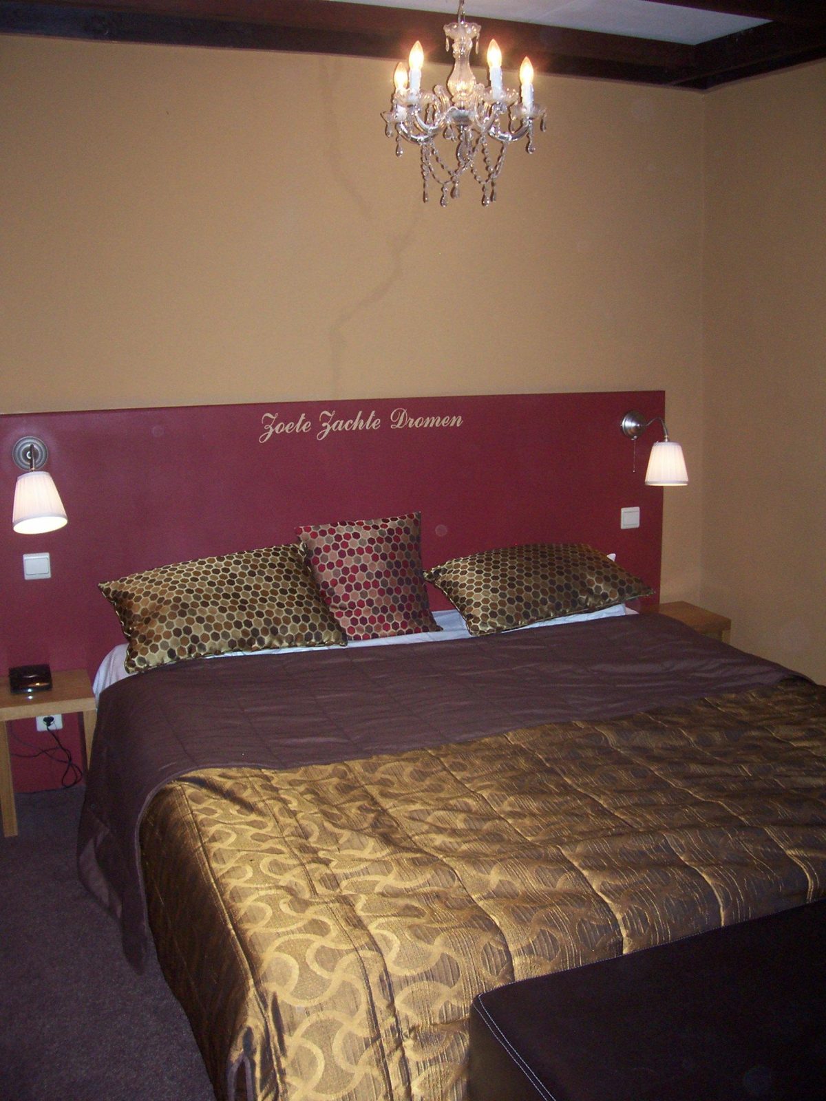 de tassche hotel