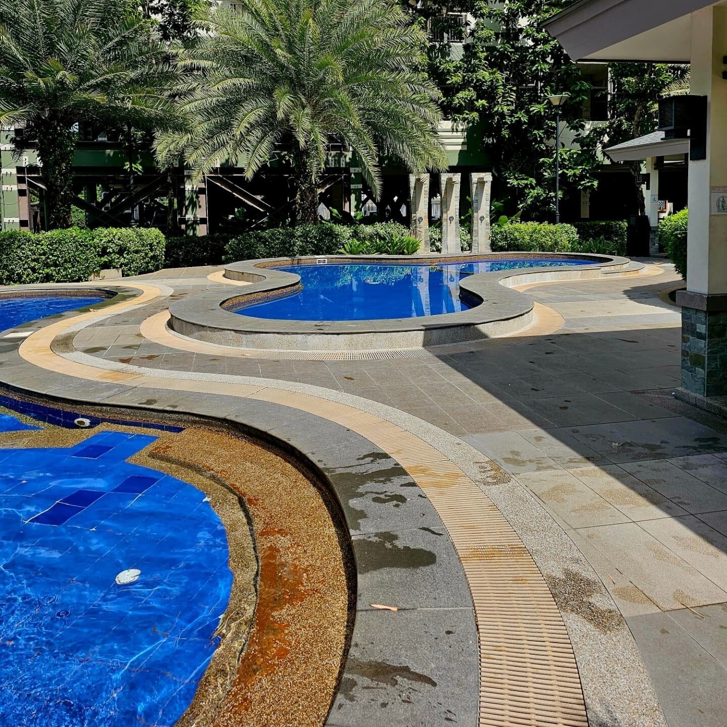 Verdon Parc Davao City with Balcony by Darpm
