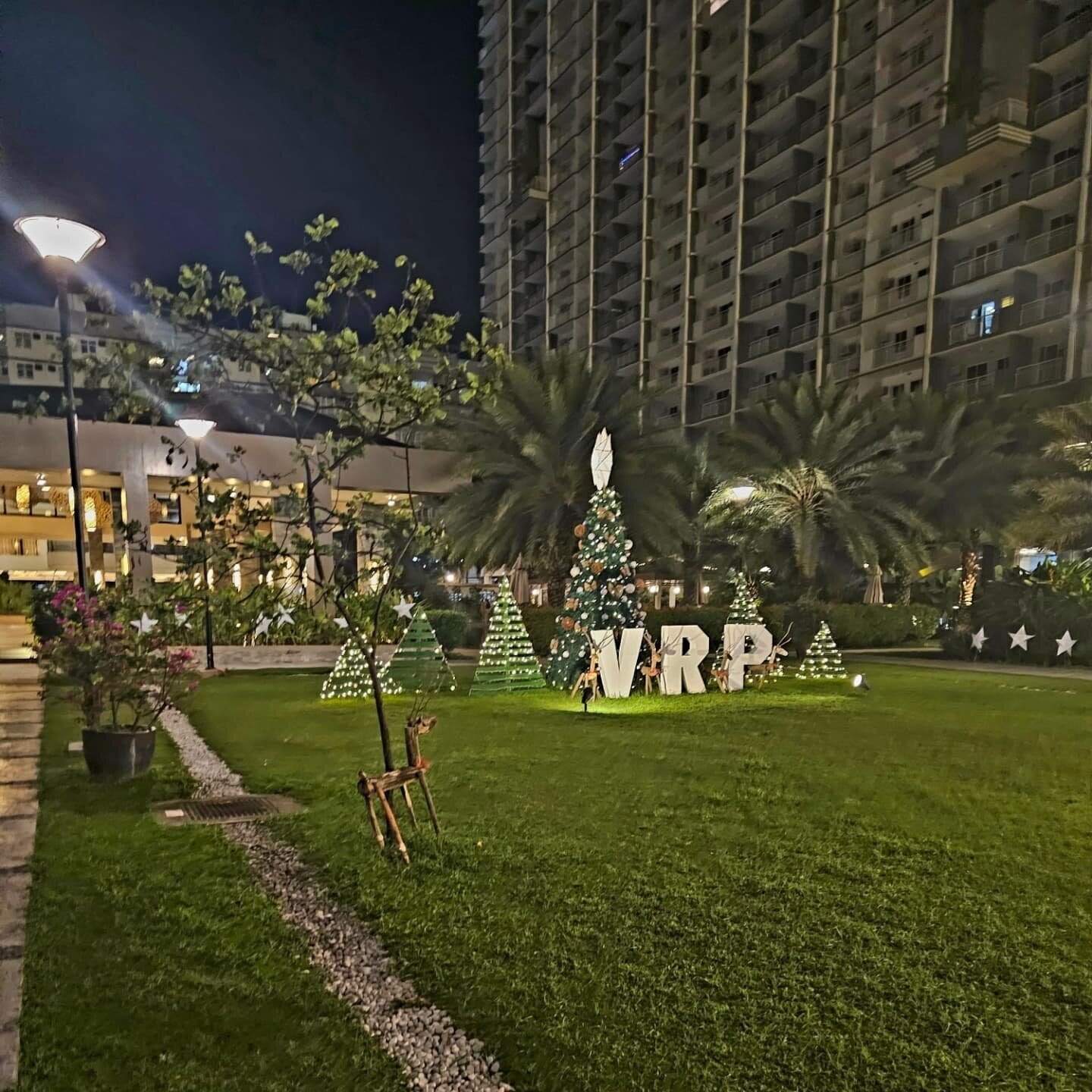 Verdon Parc Davao City with Balcony by Darpm