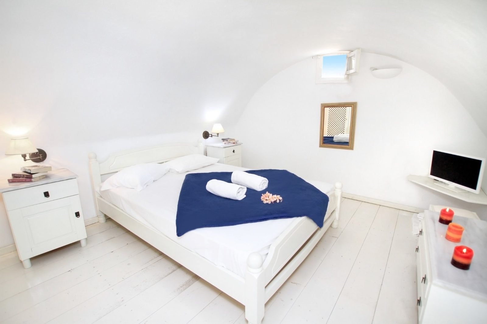 casa francesca santorini