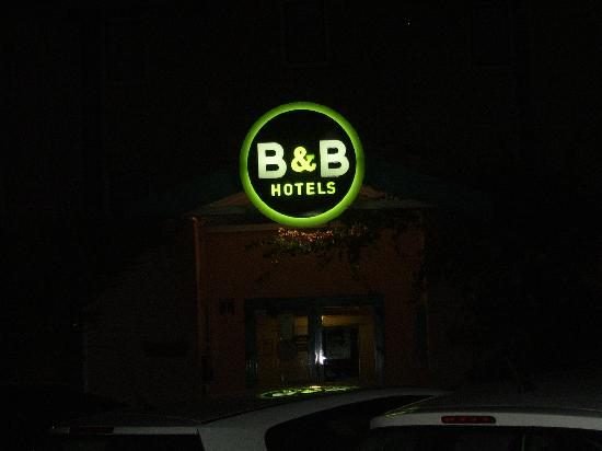 B&B Marseille Saumaty Seon