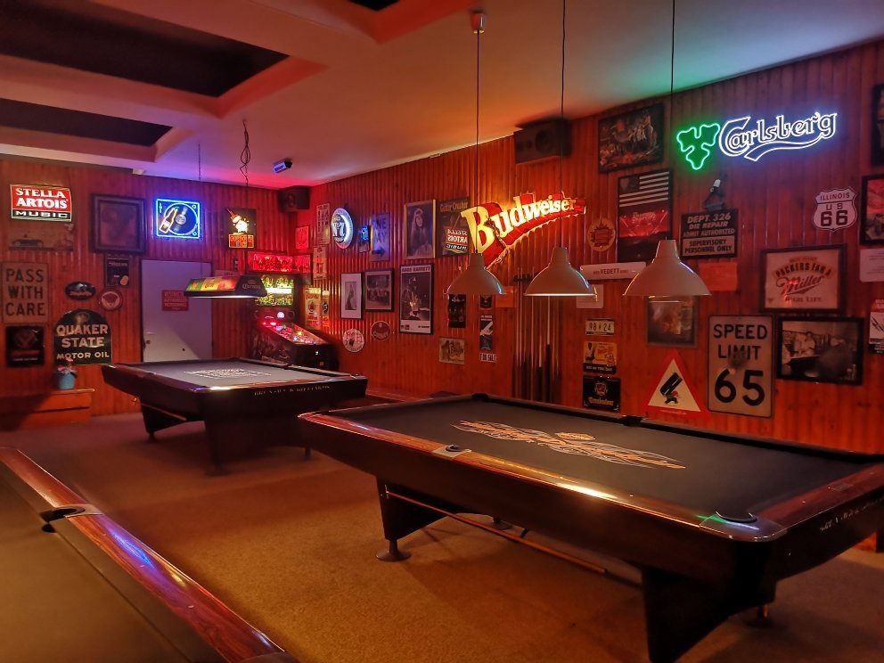 Charlie Rocket's