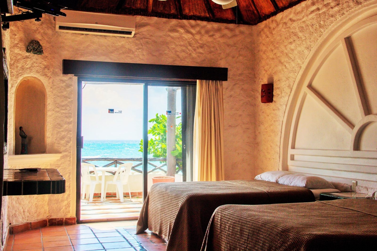mimi del mar hotel