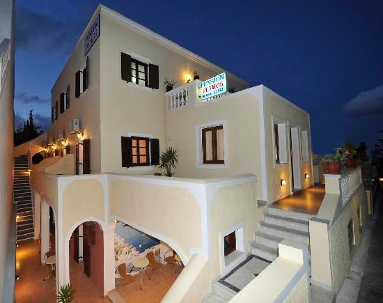 pension petros hotel fira