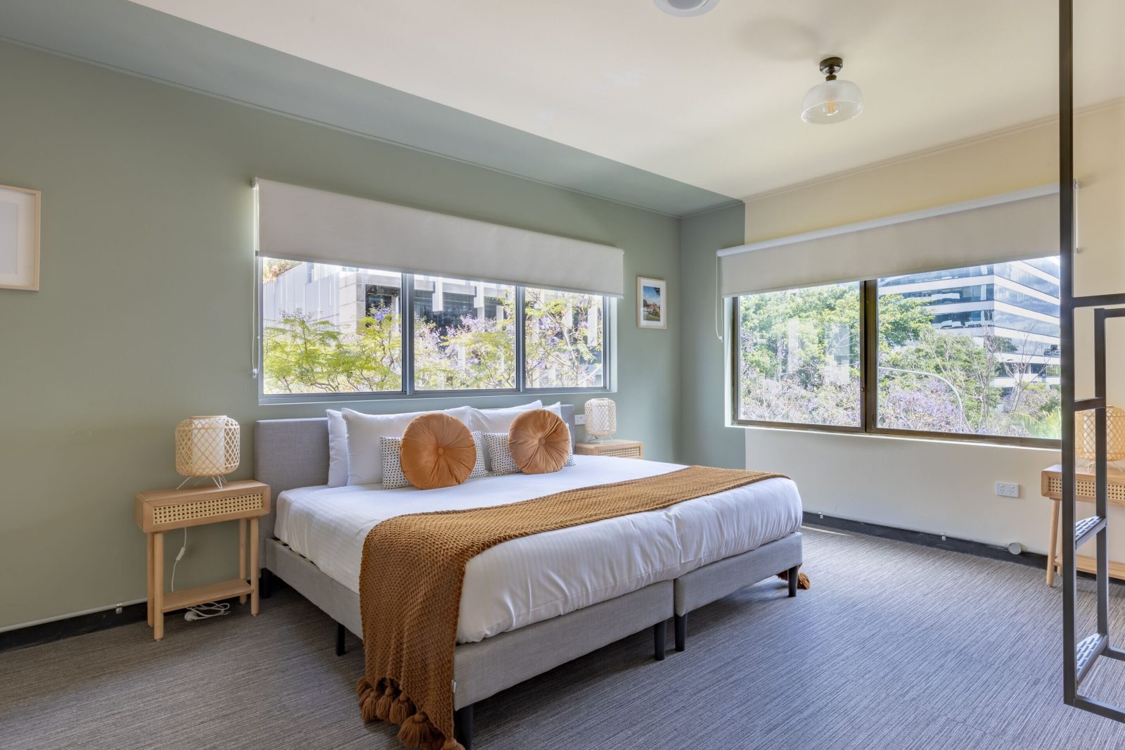 tinbilly travellers hotel brisbane