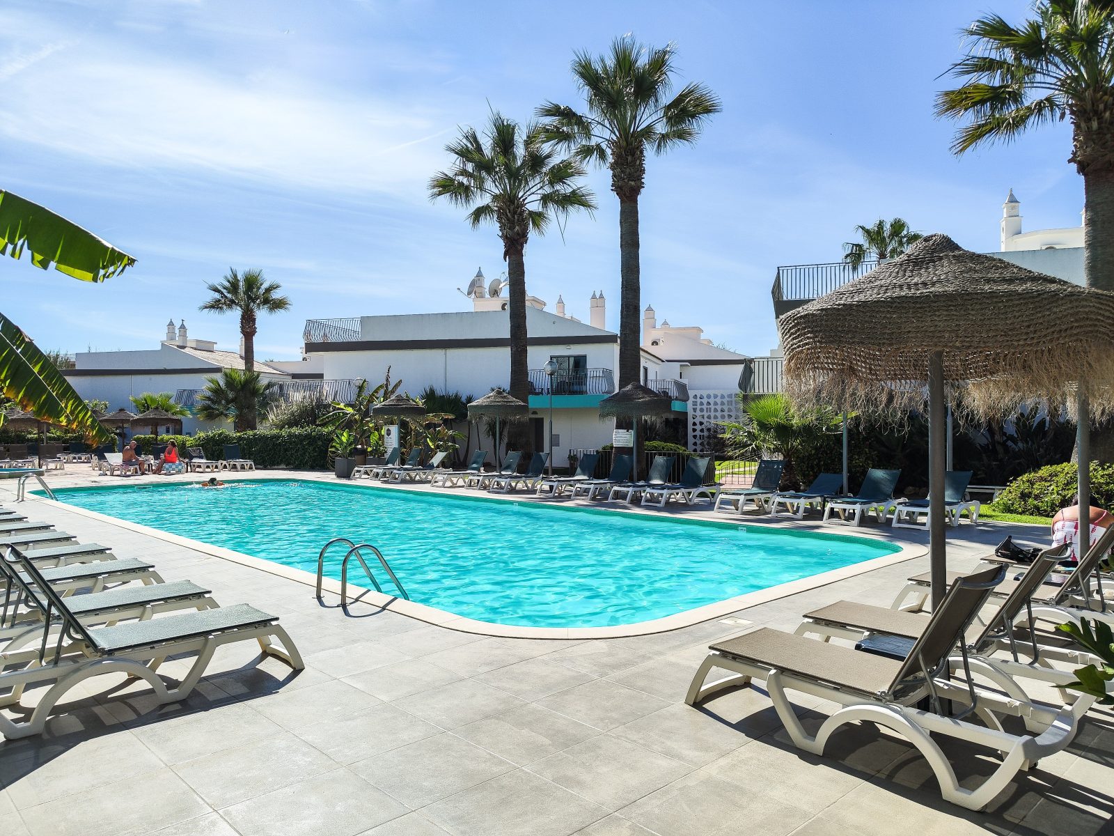 bayside salgados apartments