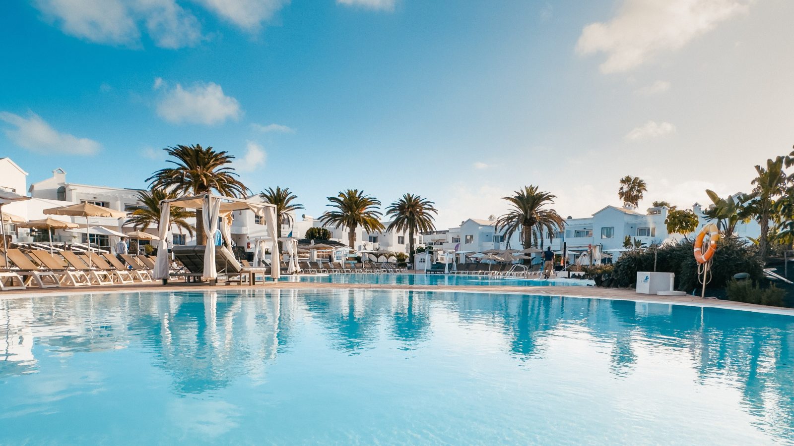 dunas alisios playa corralejo
