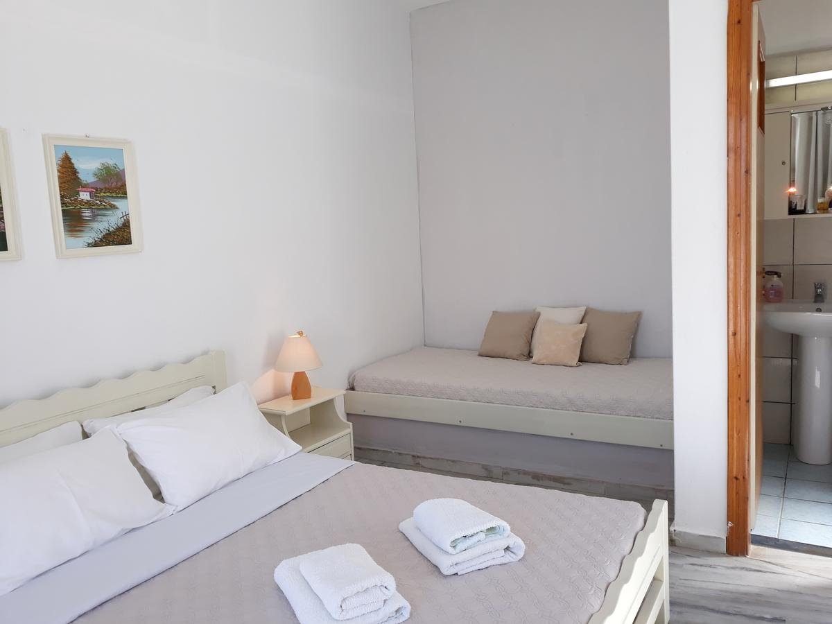 athina studios paros