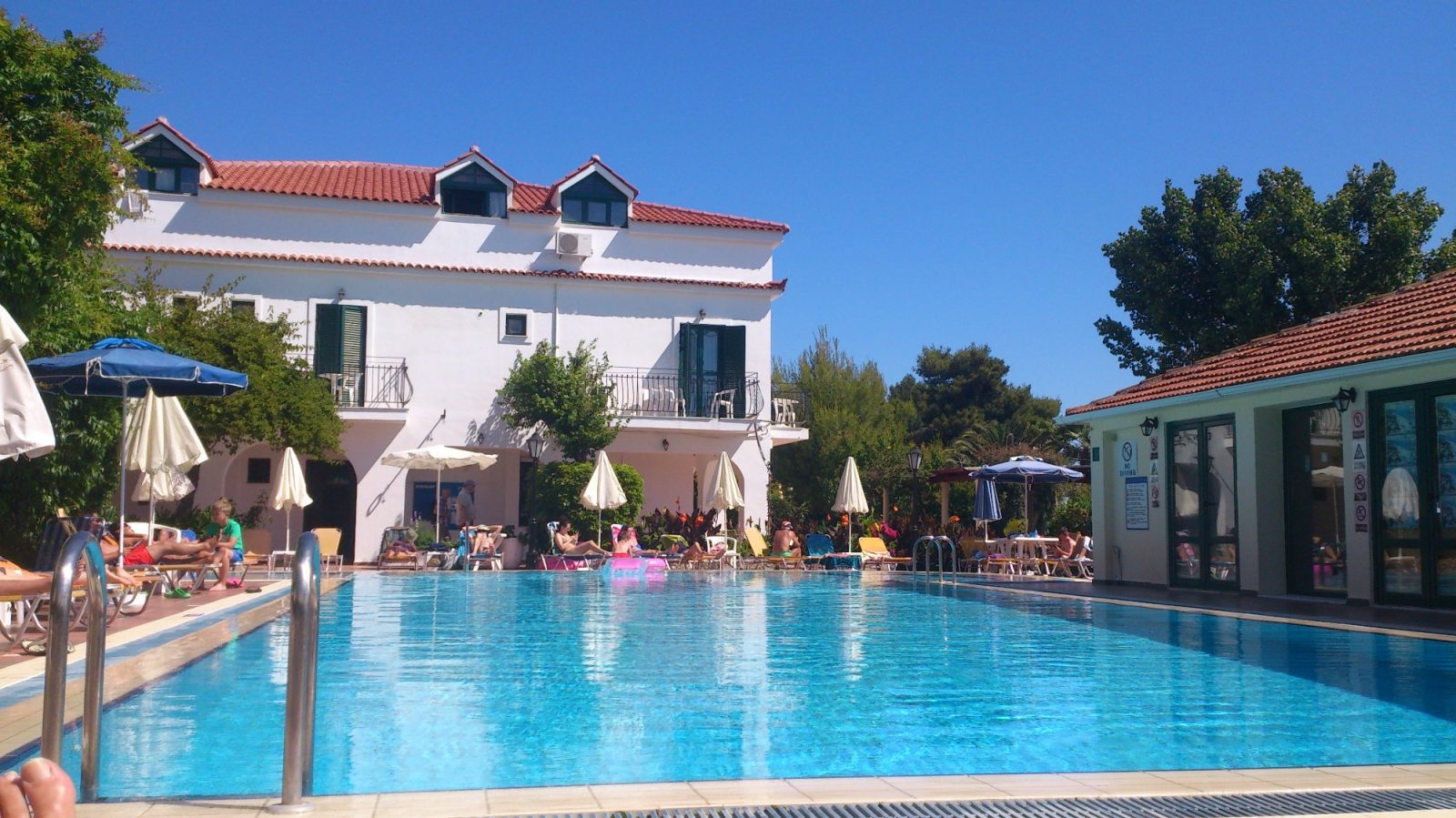 Tara Beach Hotel