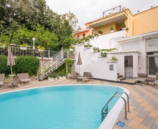 Hotel Capri