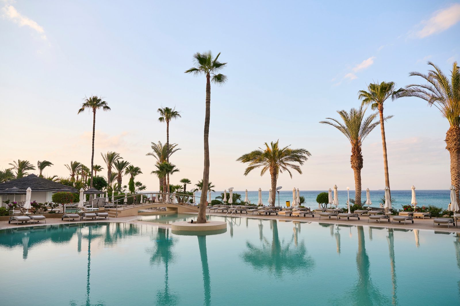 Sunrise Beach Hotel