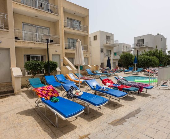 sweet memories hotel protaras