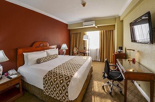 guatemala city crowne plaza