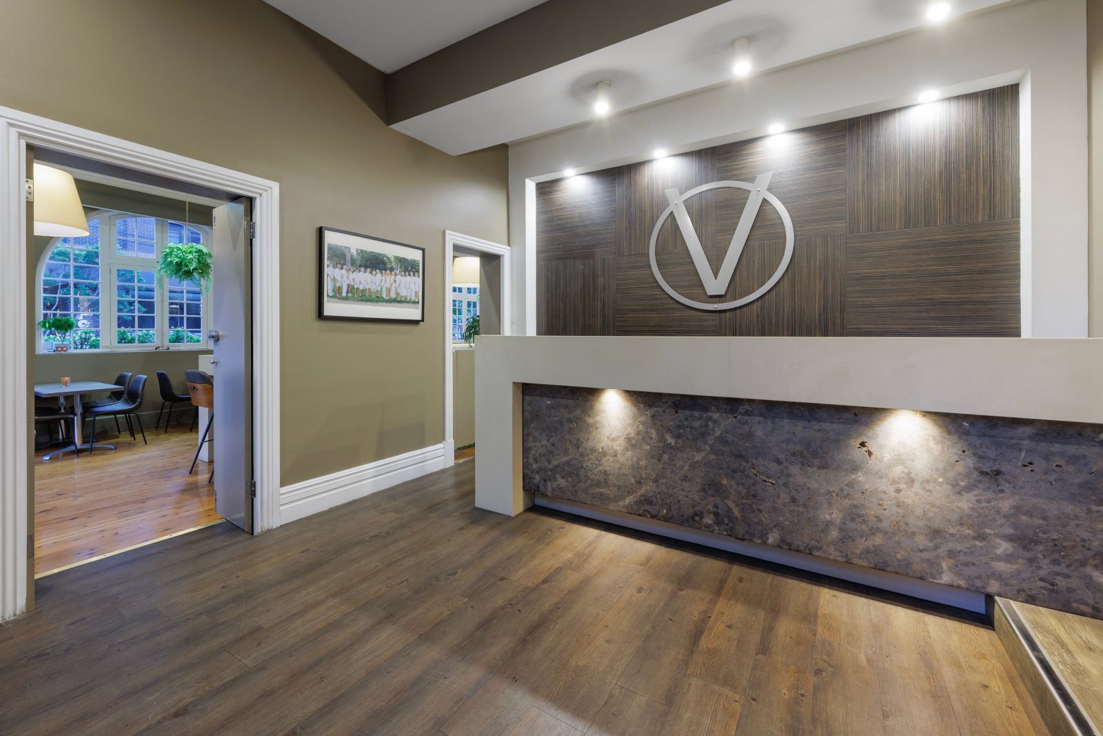 Vulcan Hotel