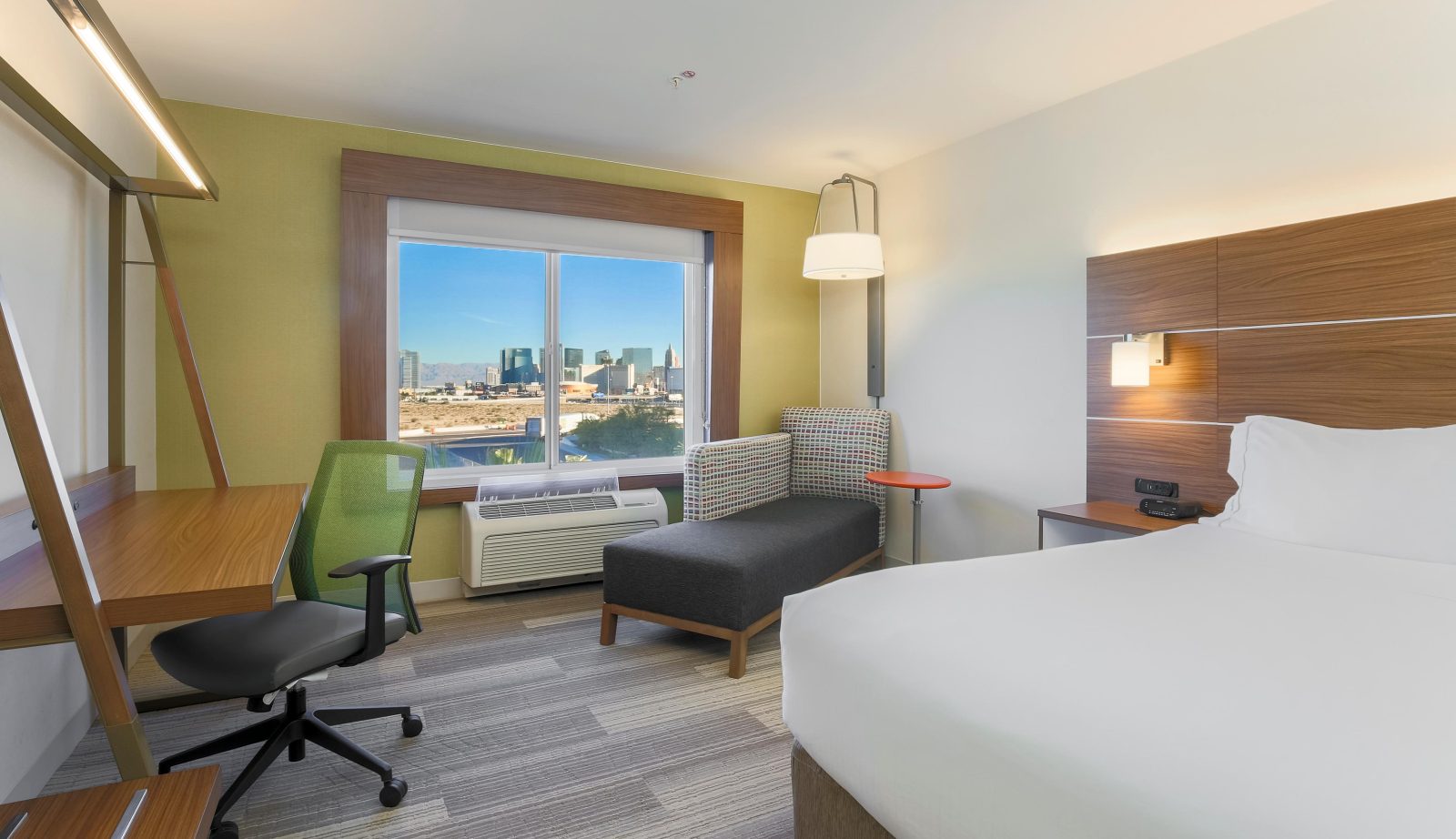 las vegas holiday inn