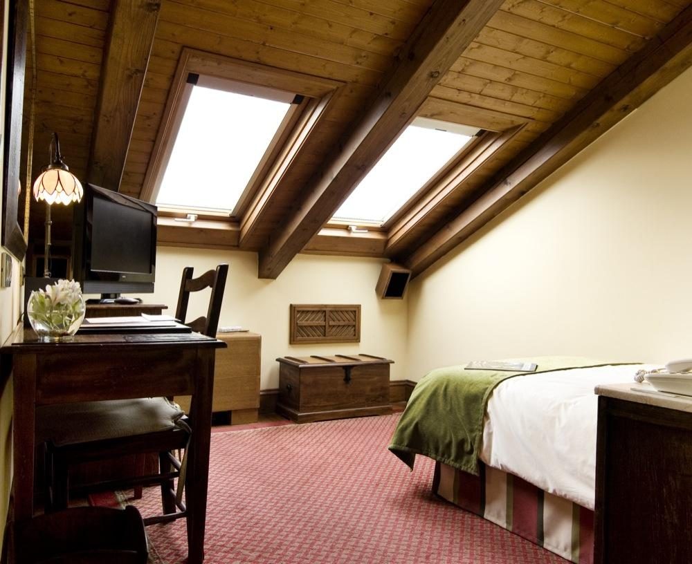 virxe da cerca hotel