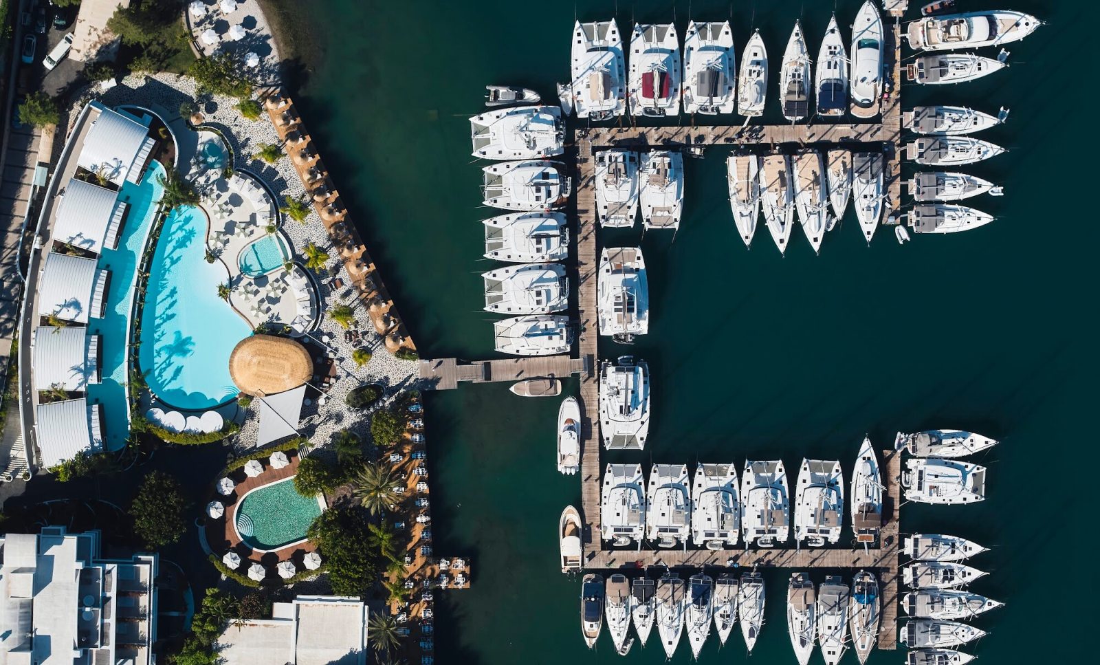 yacht plaza fethiye